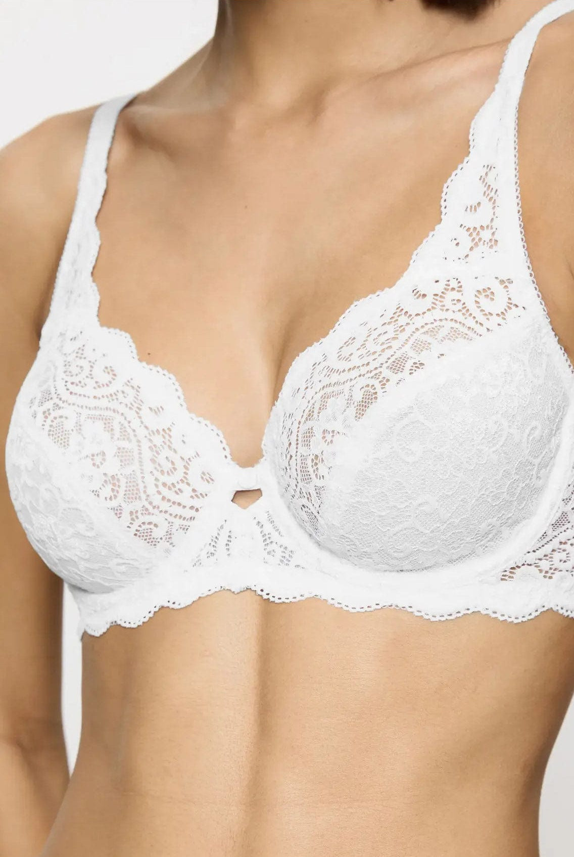 Triumph Amourette Wired Lace Bra - White