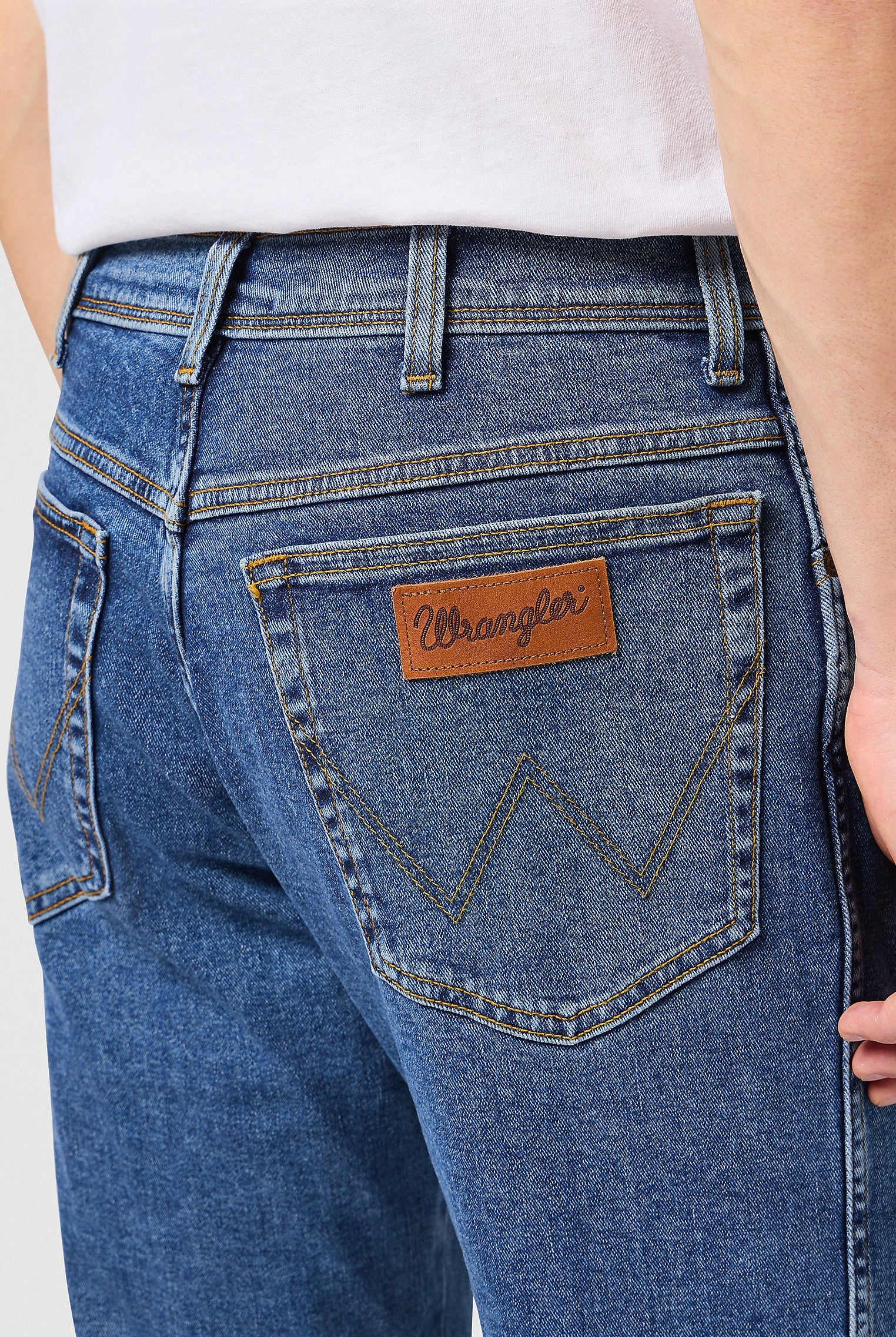 Wrangler Texas Stretch Straight Jeans - Stonewash