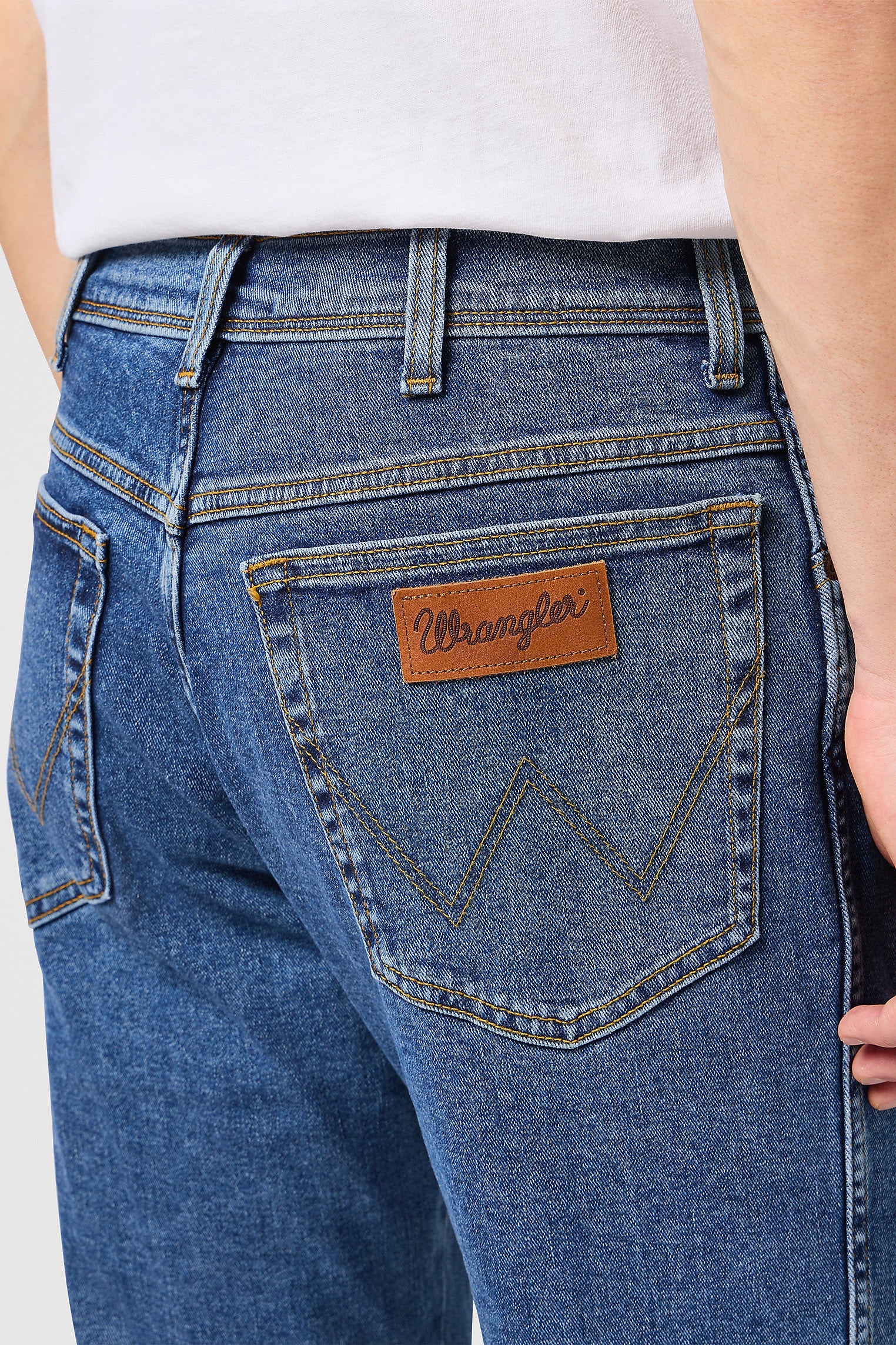 Wrangler Texas Stretch Straight Jeans - Stonewash