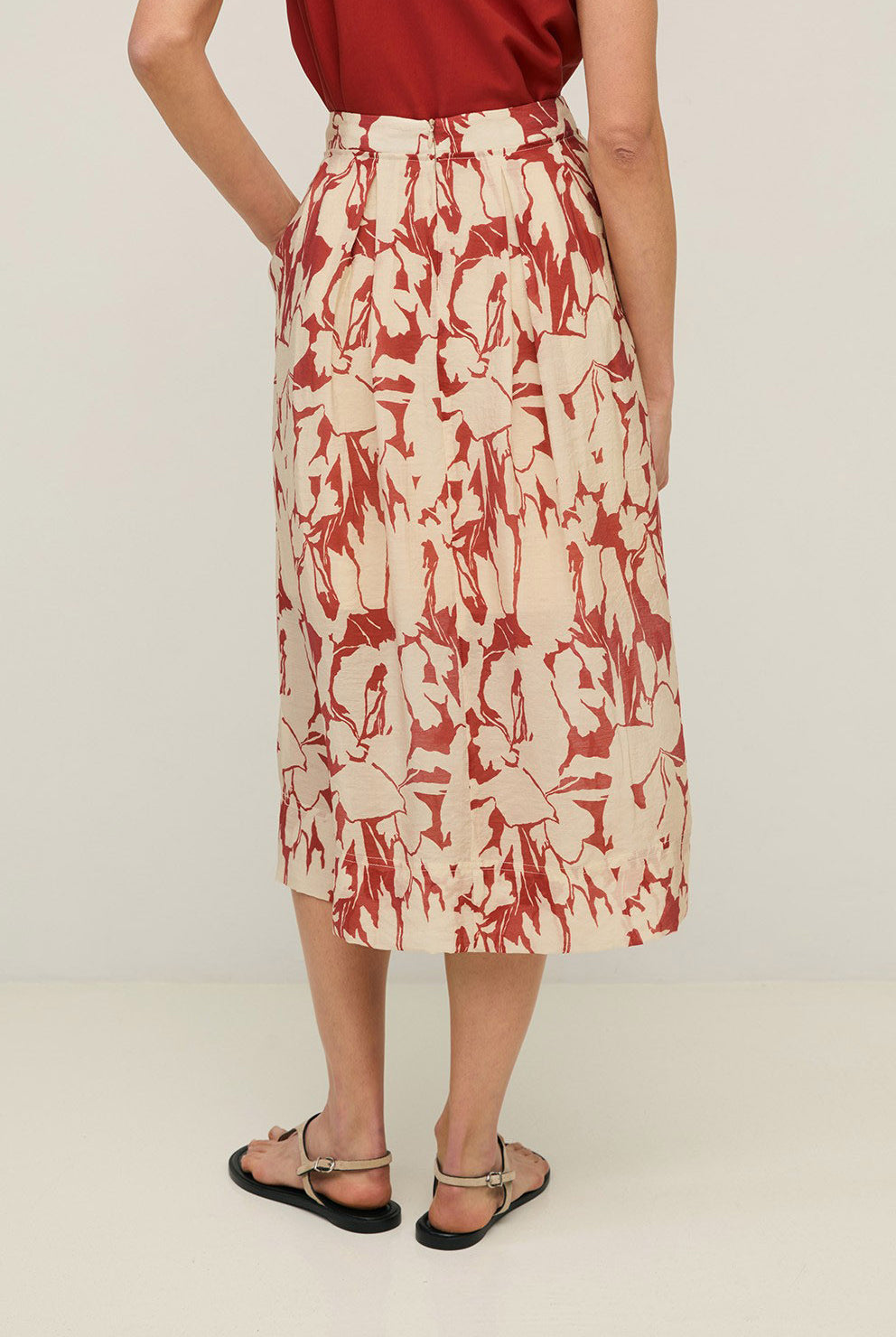 Yerse Floral Printed Midi Skirt - Dark Red