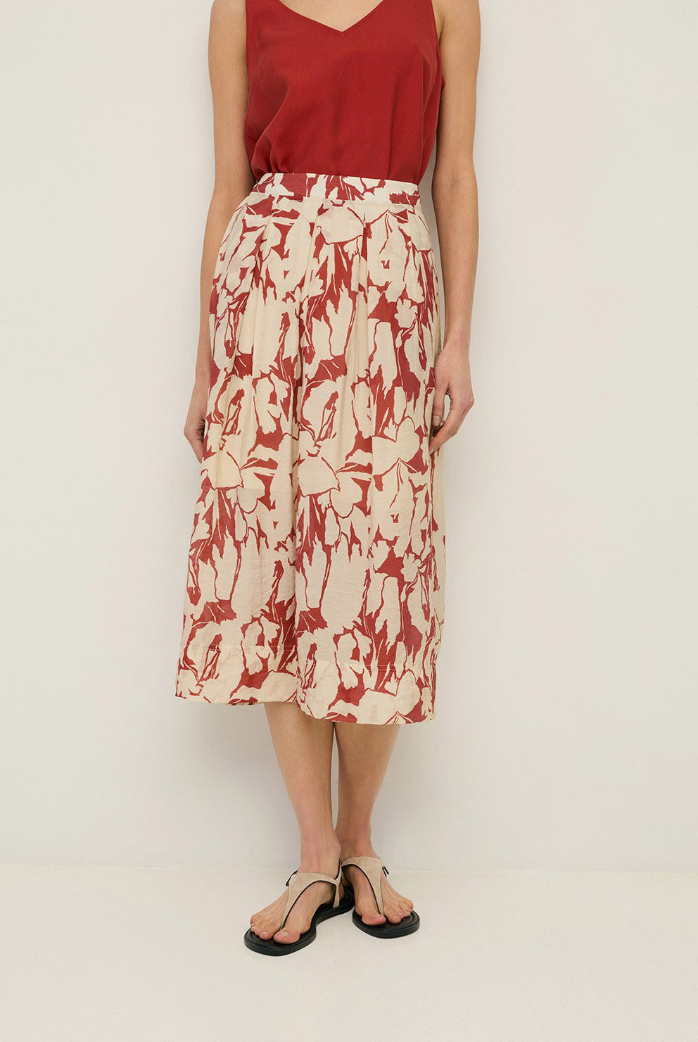 Yerse Floral Printed Midi Skirt - Dark Red