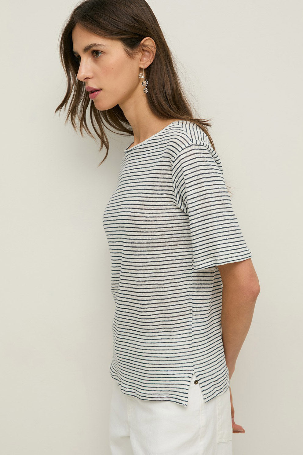 Yerse Linen T-Shirt - Navy Crudo