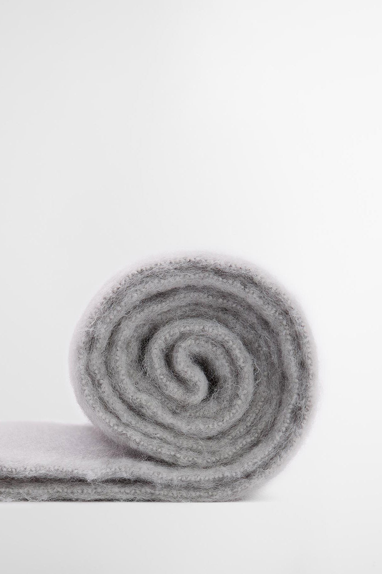 Barbour Ellison Scarf - Light Grey LSC0458_GY11_OS