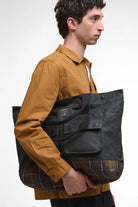 Barbour Field Waxed Tote Bag - Sage/Classic UBA0750_SG91_OS