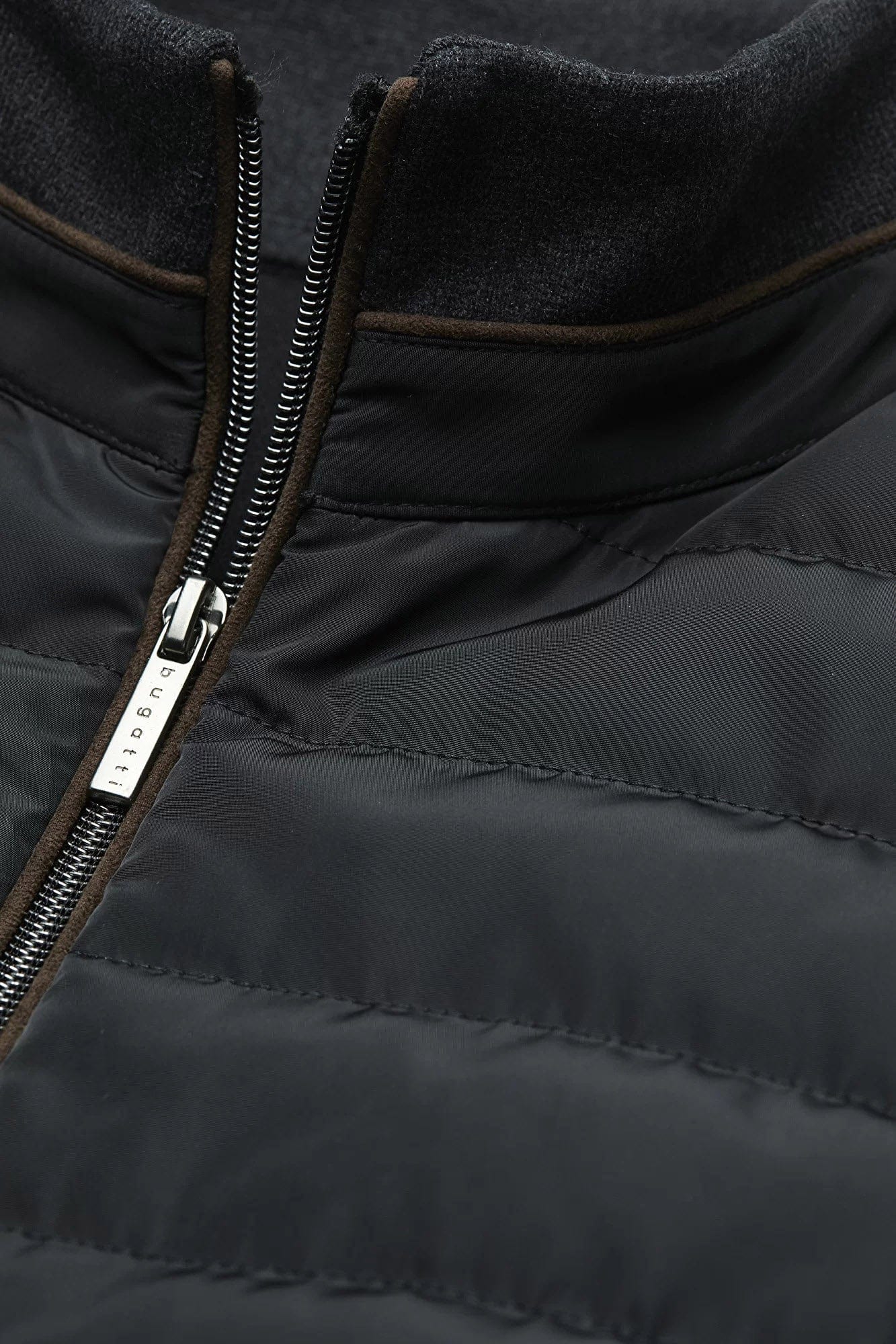 Gilet elegante da uomo - Couture Abiti da Cerimonia Gilet elegante da uomo - Couture Abiti da Cerimonia