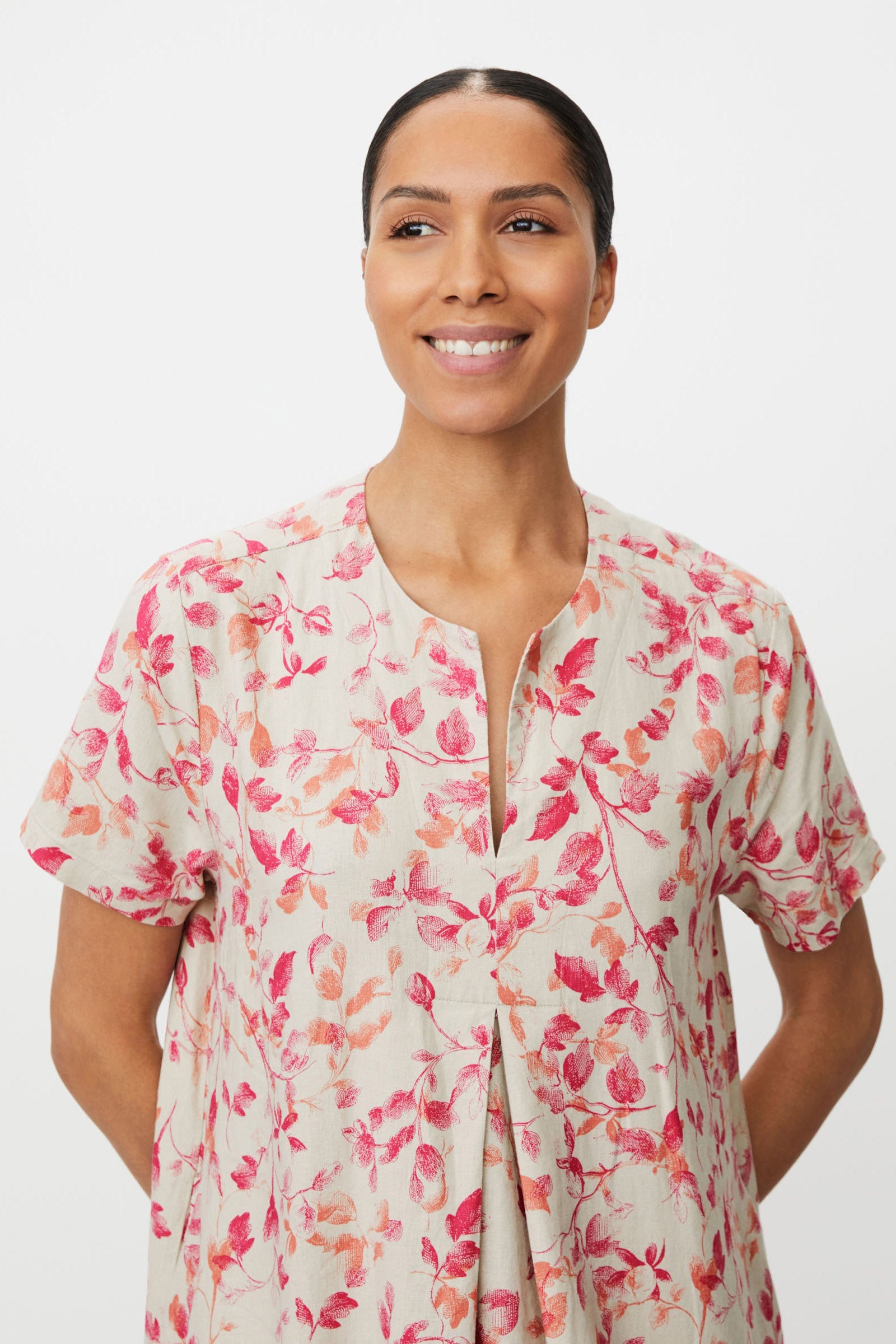 Masai Nipani Dress - Carmine