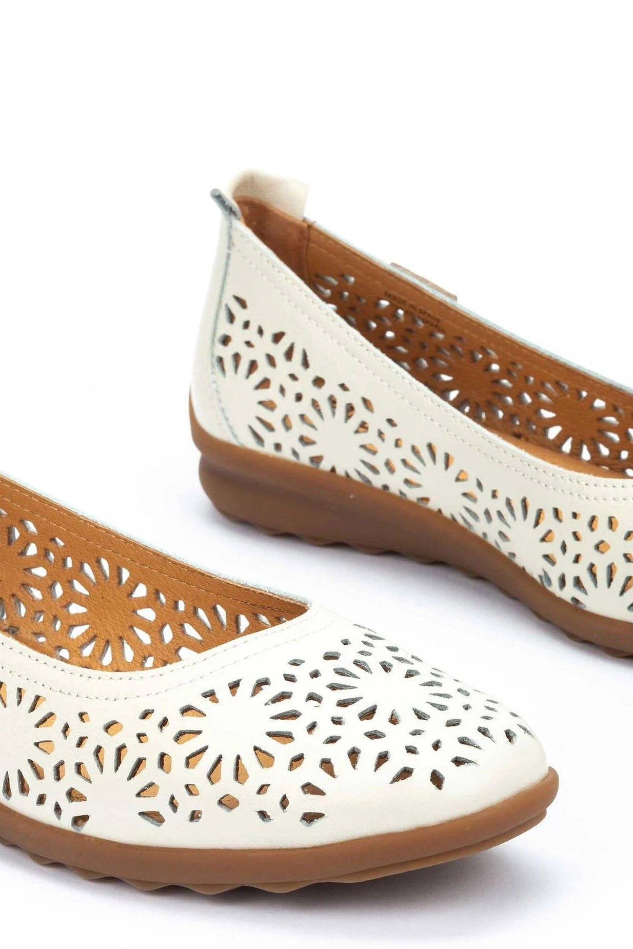 Pikolinos Alcoi Leather Ballet Pumps - Nata