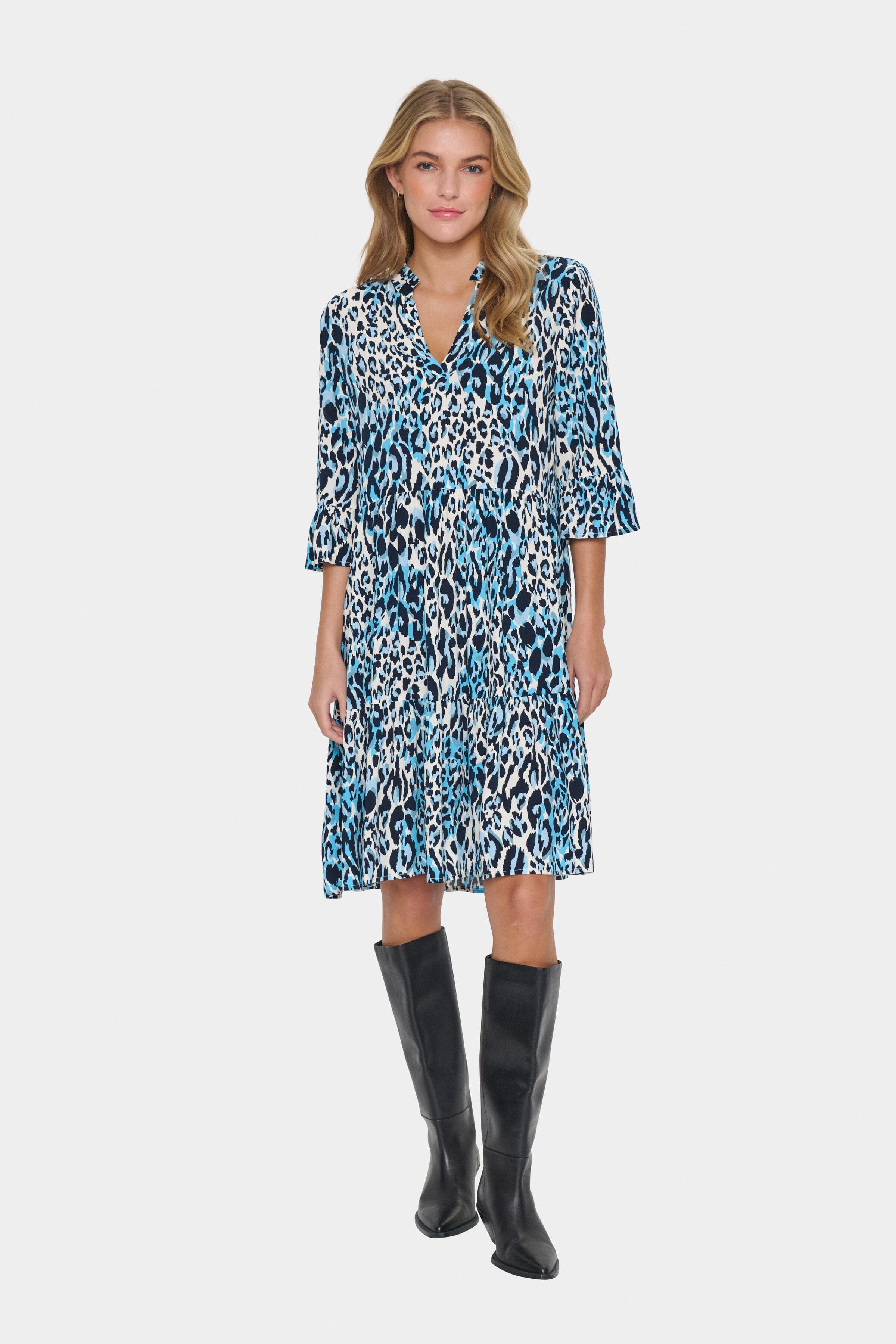 Saint Tropez Eda Printed Dress - Baby's Breath Blue Animal