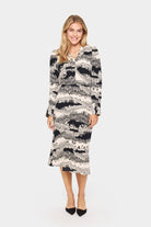 Saint Tropez Iselin Printed Dress - Black Wavy Flowers