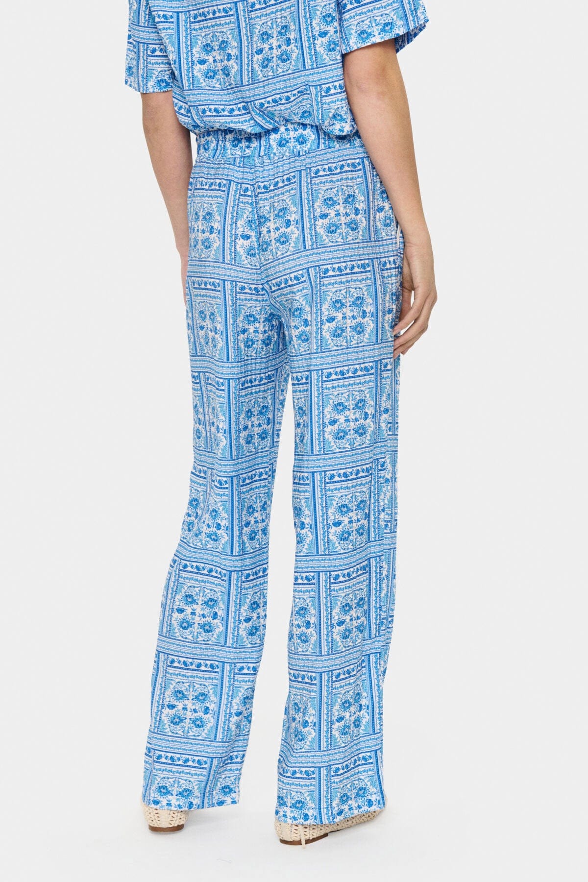 Saint Tropez Kaisa Pants - Campanula Paisley Squares