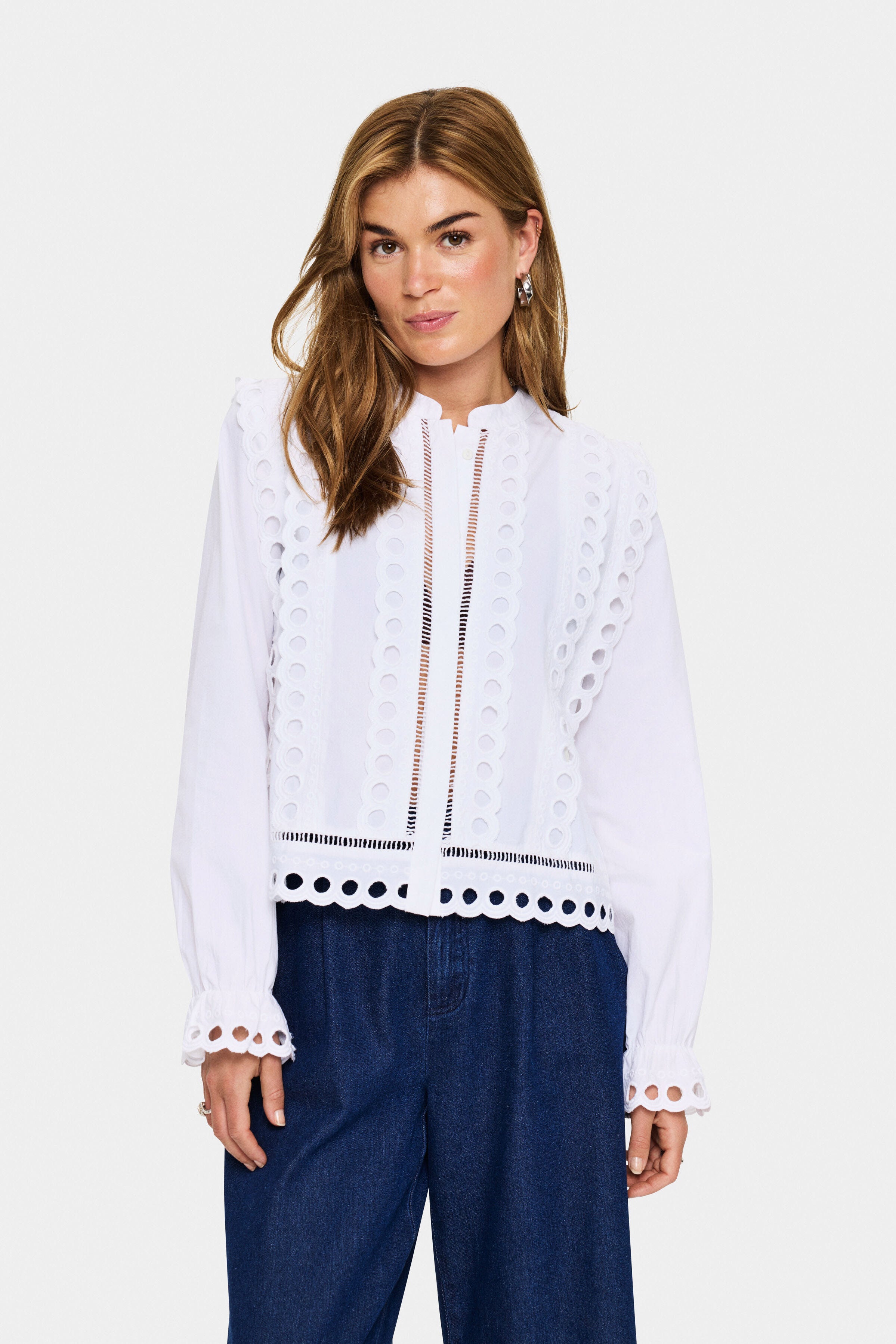 Saint Tropez Marlee Broderie Anglaise Shirt - Bright White