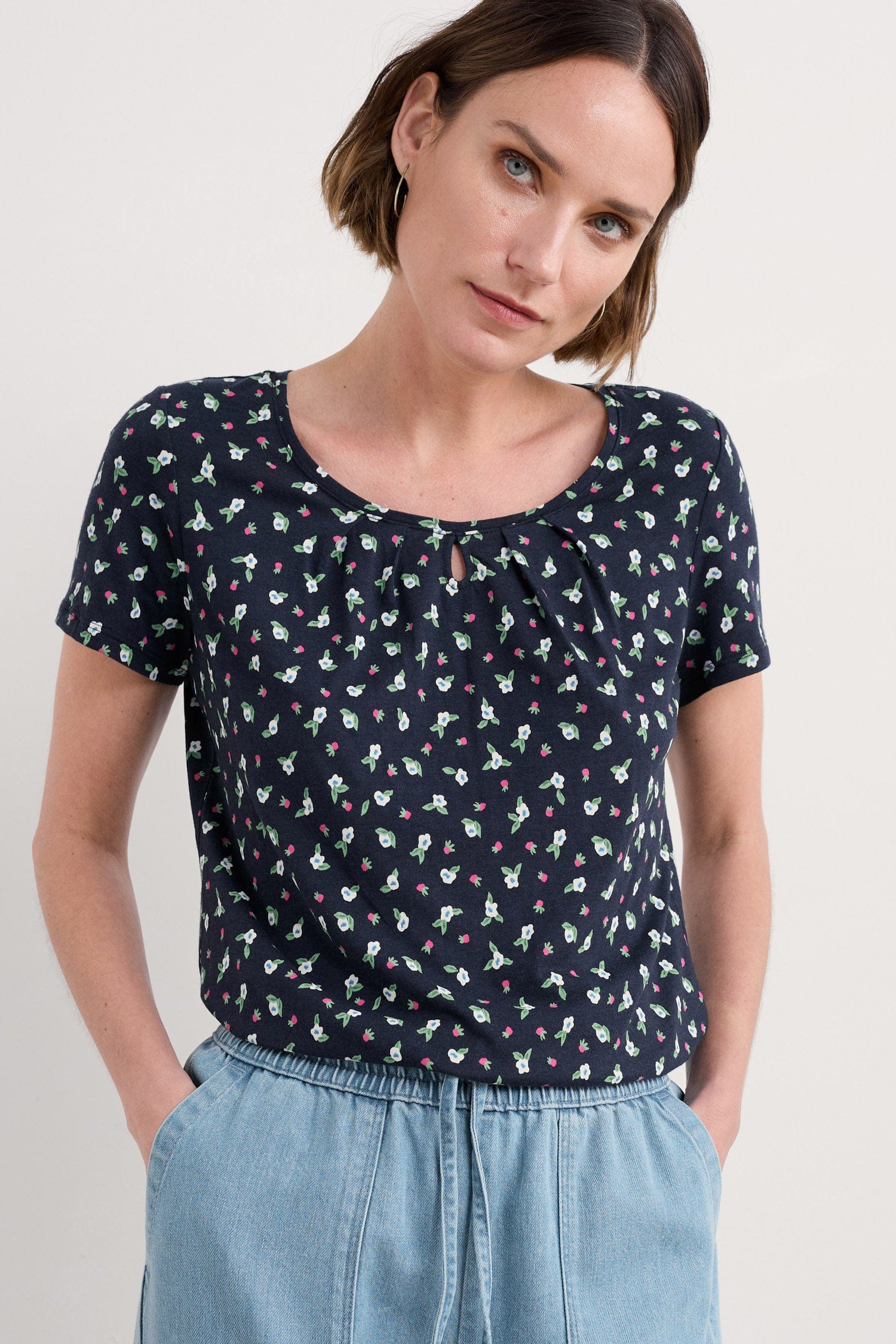 Seasalt Appletree T-Shirt - Bud Flower Maritime