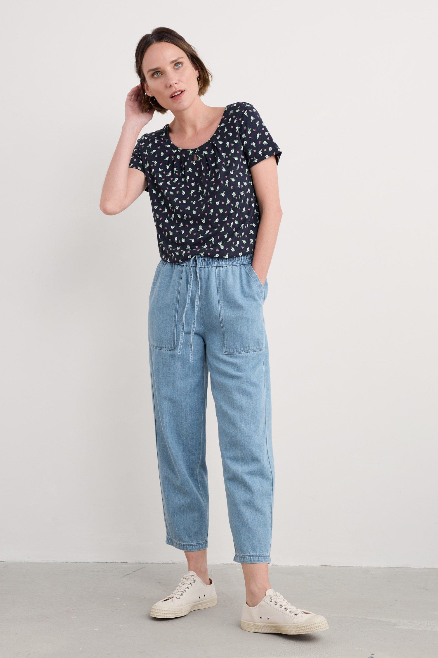 Seasalt Appletree T-Shirt - Bud Flower Maritime