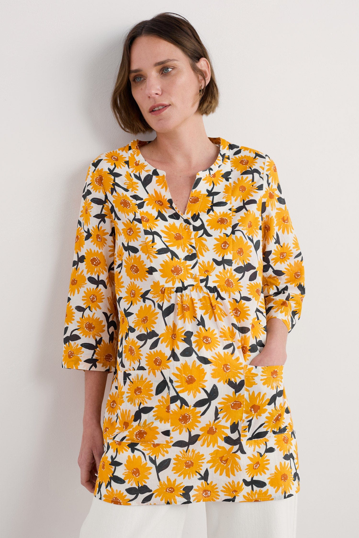 Seasalt Aventurier Organic Cotton Tunic - Arty Daisy Chalk