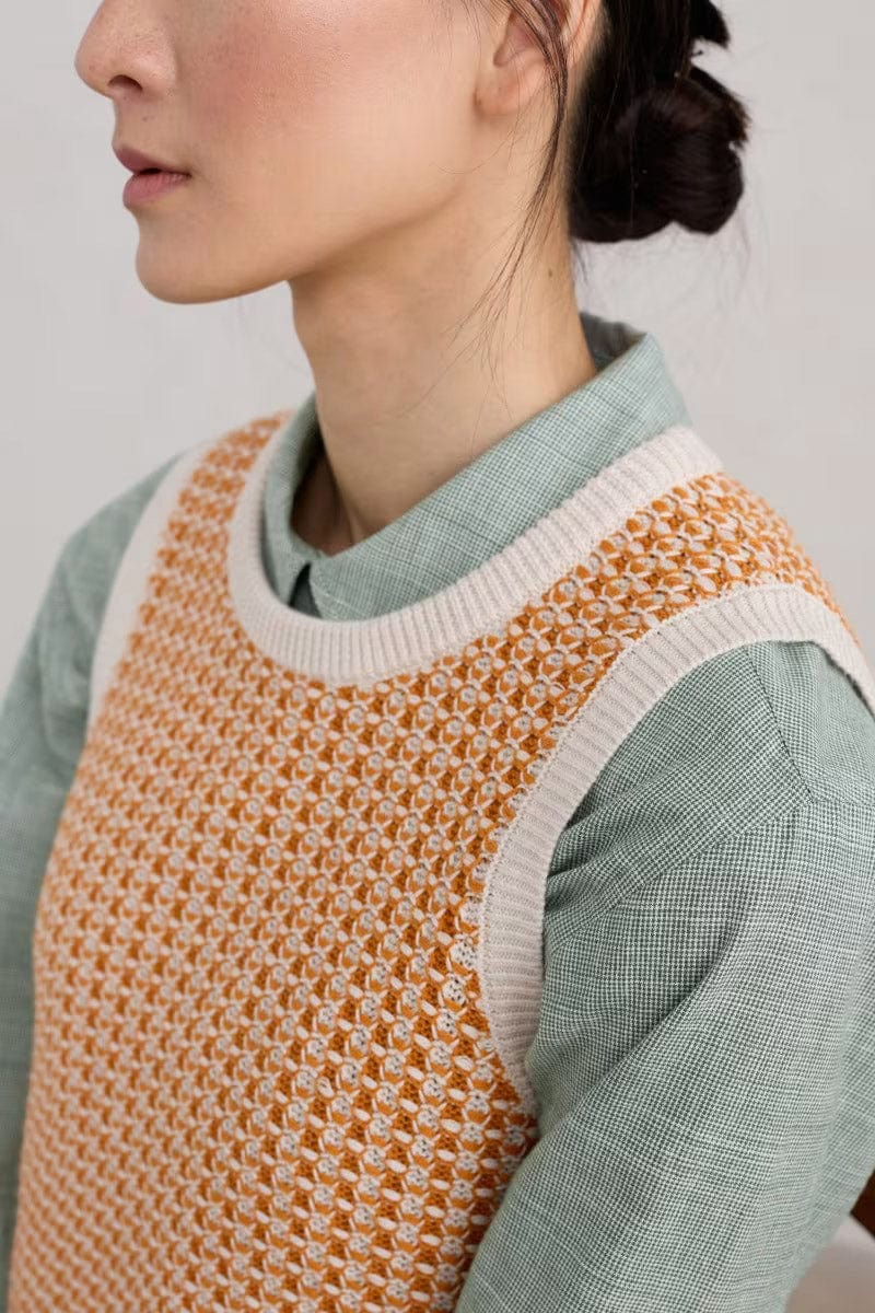 Seasalt Lichen Stone Knitted Vest - Downwind Chalk Spice – Potters