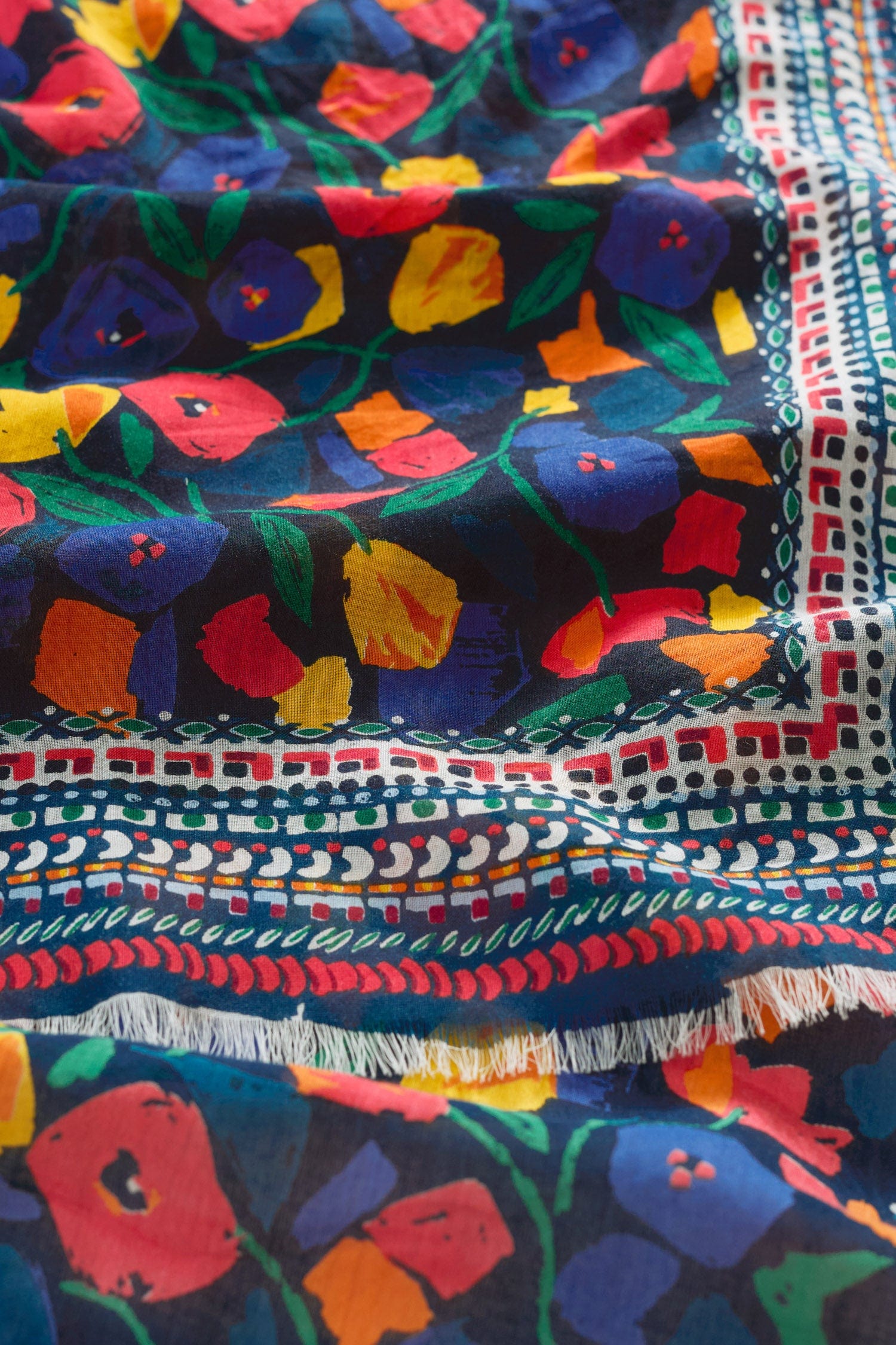 Seasalt May Garland Scarf - Zennor Blooms Border Mix B-AC34226_34966_OS