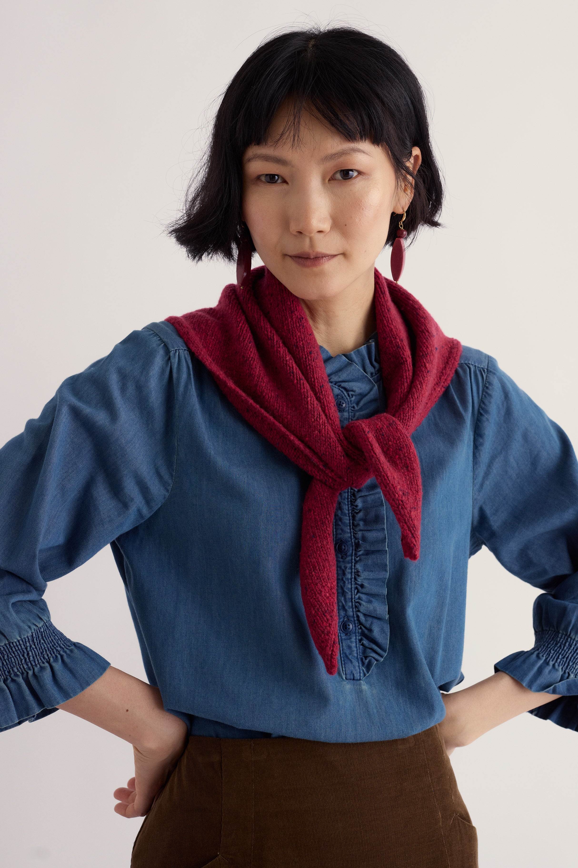 Seasalt Wild Bilberry Knitted Triangle Scarf - Dahlia B-AC38244_10371_OS