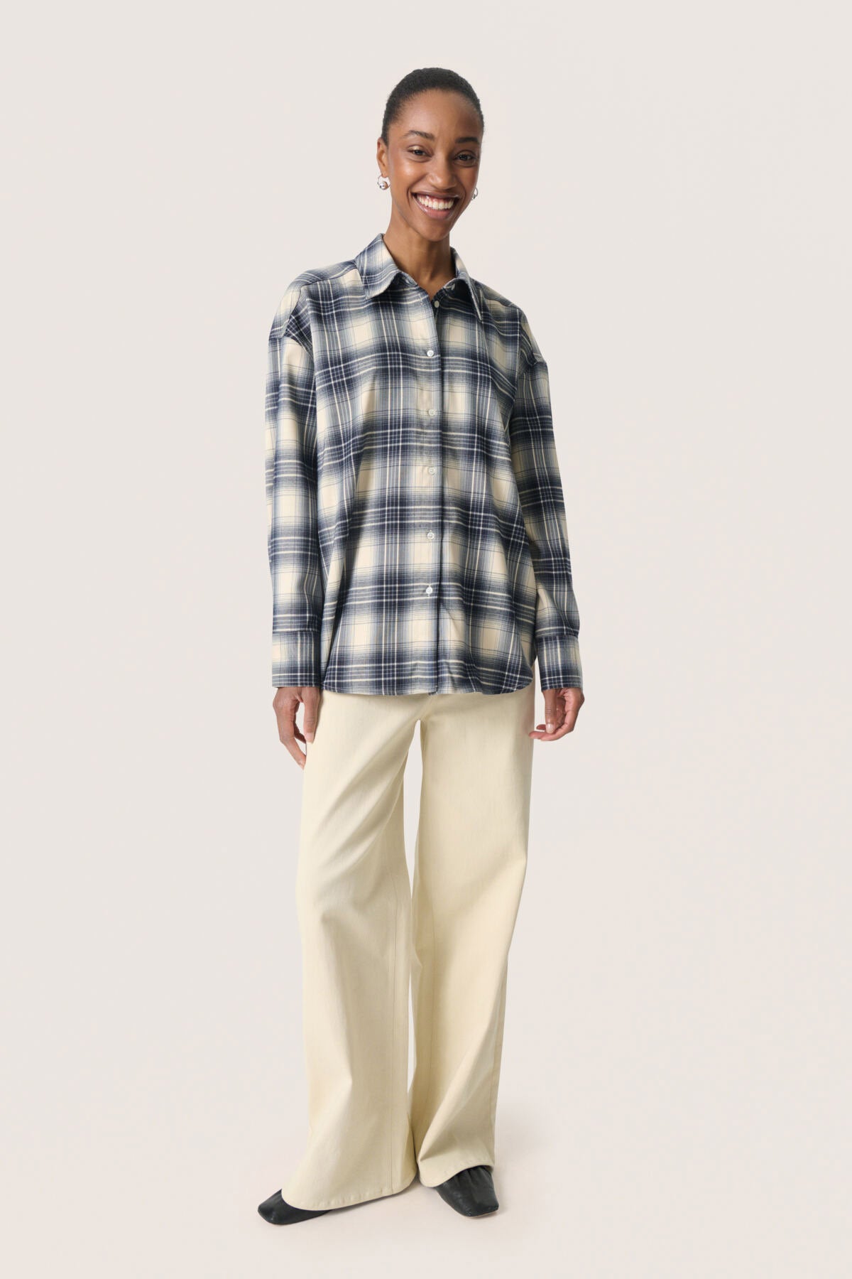 Soaked in Luxury Pamala Check Tie Detail Back Shirt - Navy Checks