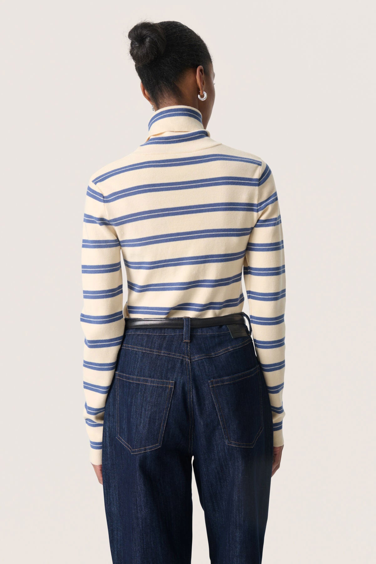 Soaked in Luxury Spina Striped Rollneck - Sandshell with Bijou Blue