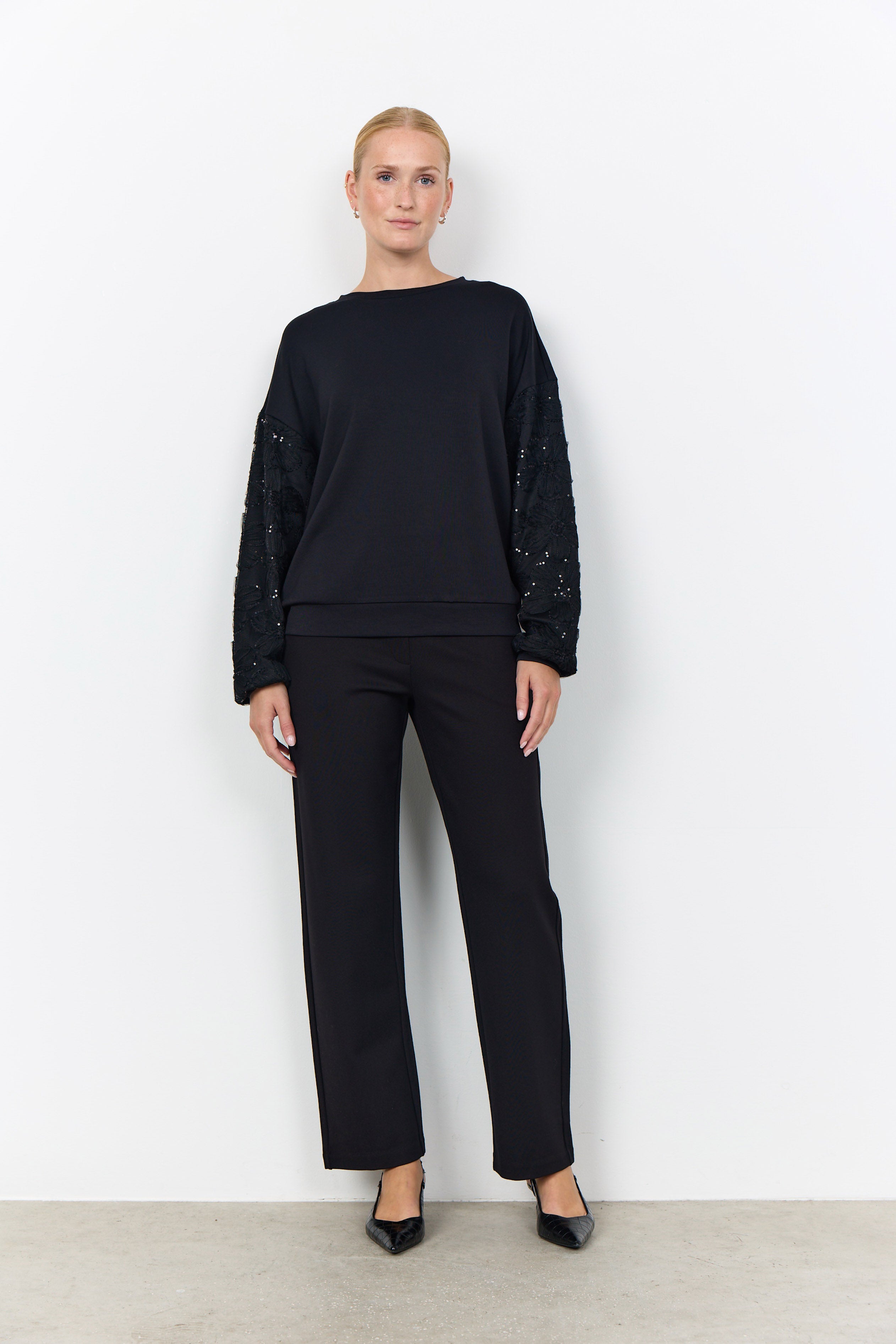 Soya Concept Banu Sweatshirt with Lace Sleeve Detail - Black