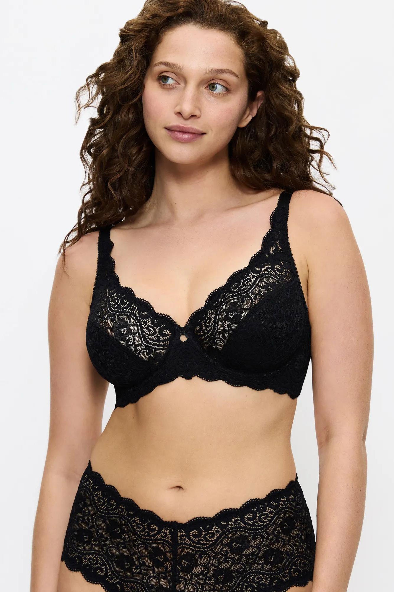 Triumph Amourette Wired Lace Bra - Black