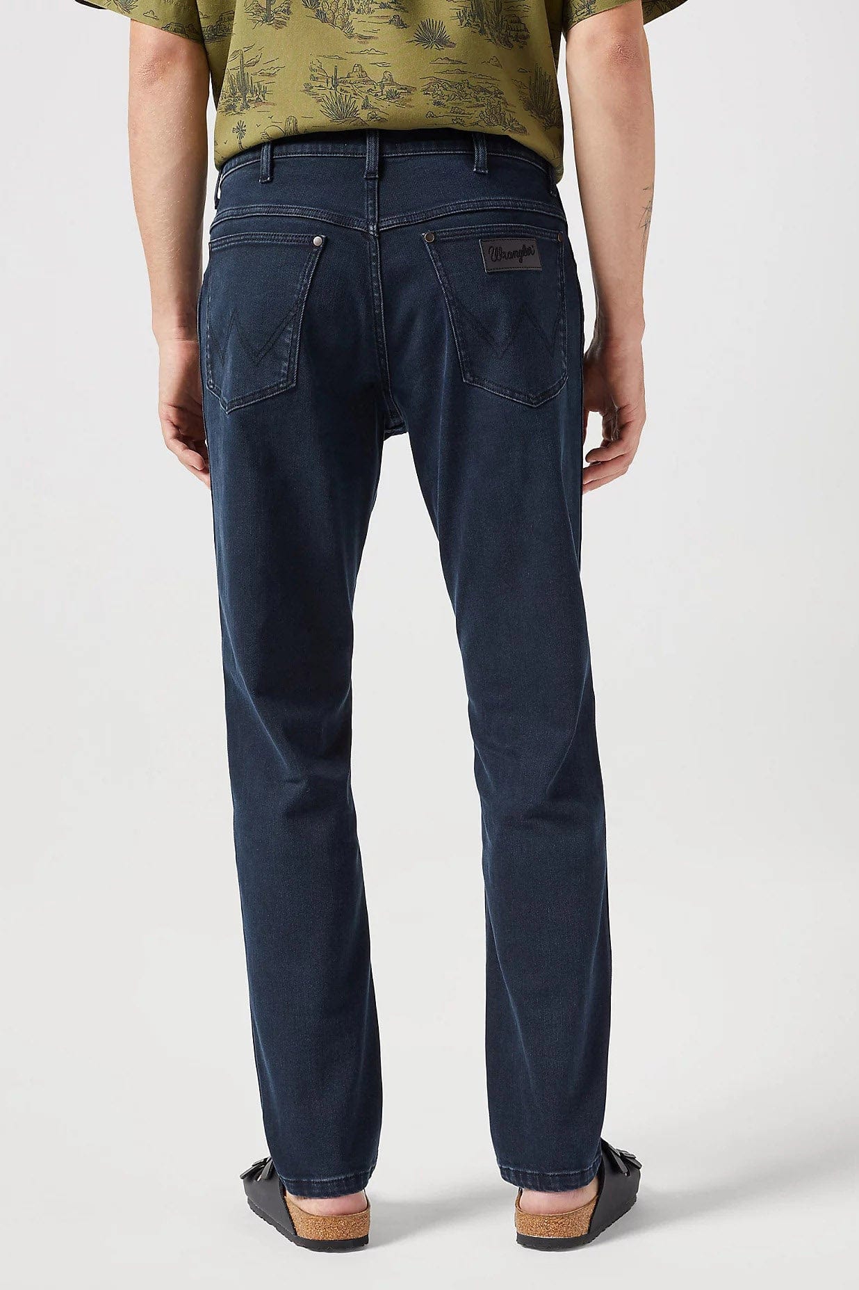 Wrangler River Cotton Stretch Regular Tapered Jeans - Cloudy Skies