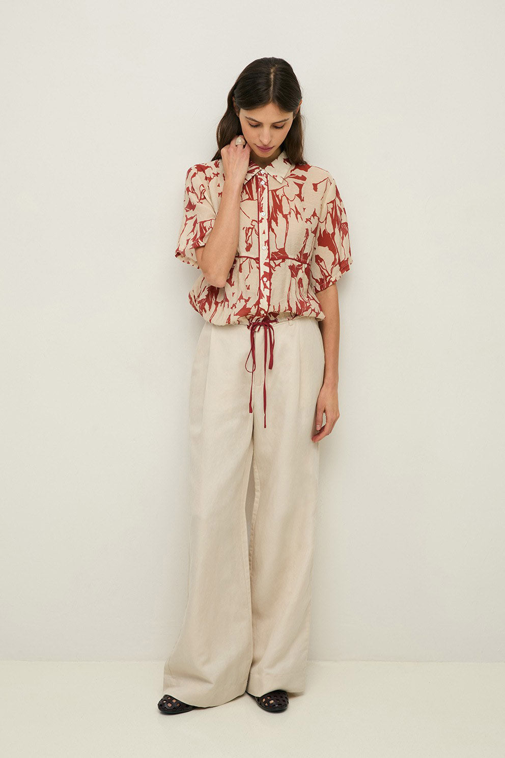 Yerse Floral Tie Waist Shirt - Dark Red