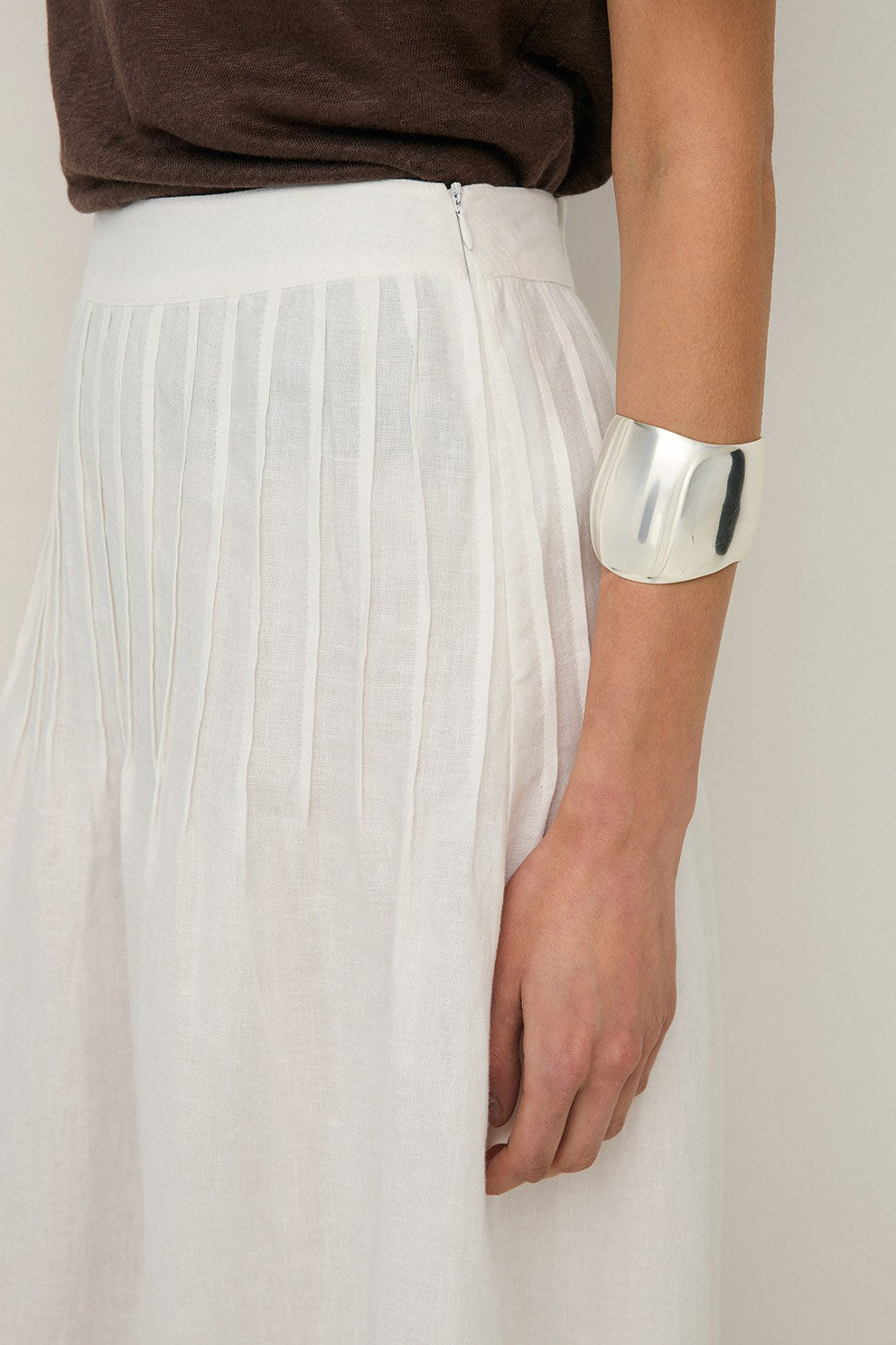 Yerse Hemp Midi Skirt - White